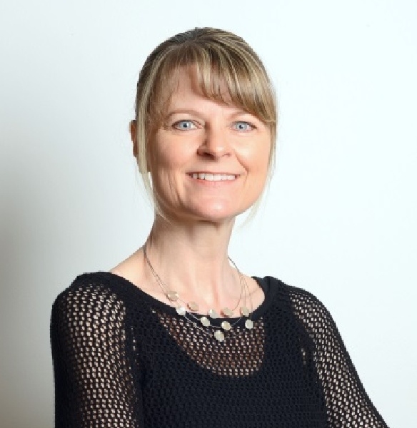 Hypnosis. Dr. Annette Schonder
American Board-Certified Psychologist and Hypnotherapist